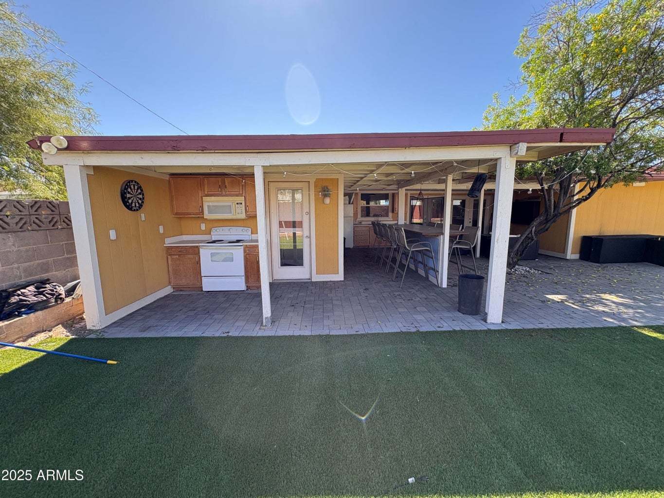 422 W EVA ST property image