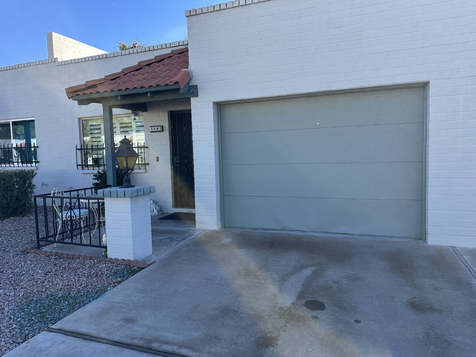 Fully Furnished property image