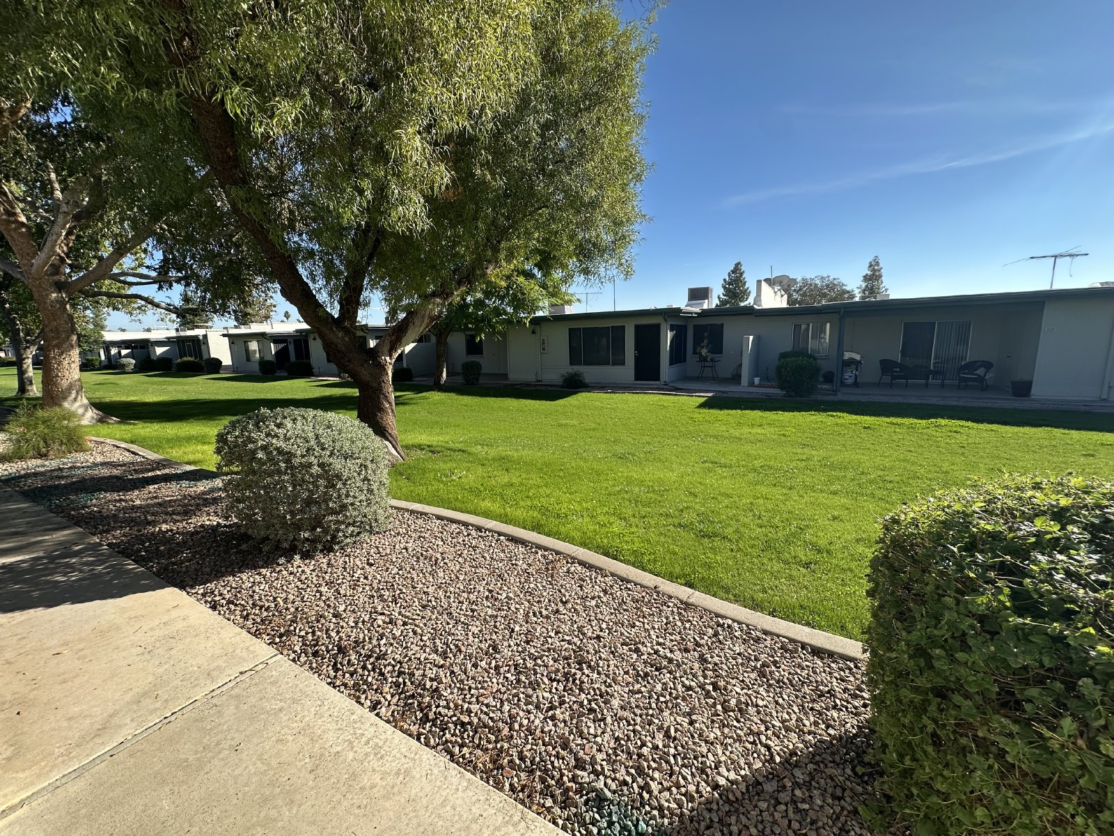 Fully Furnished property image