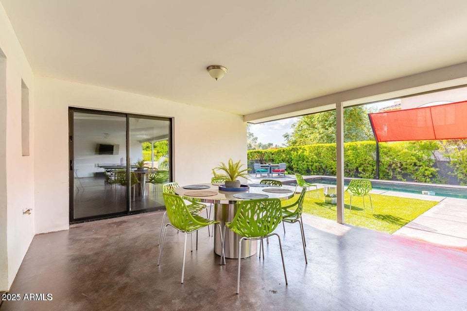 5 bedrooms / 5 bathrooms 5 blocks away from Old Town Scottsdale! property image