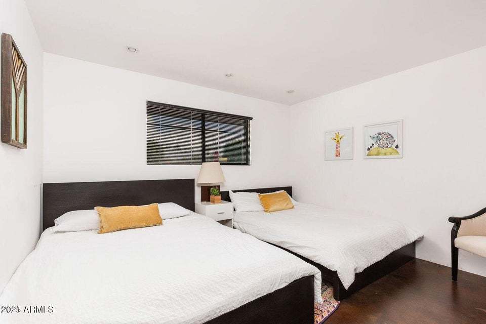 5 bedrooms / 5 bathrooms 5 blocks away from Old Town Scottsdale! property image