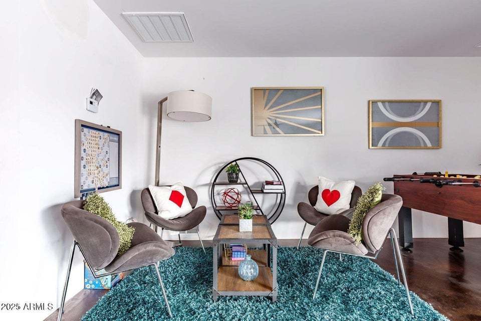 5 bedrooms / 5 bathrooms 5 blocks away from Old Town Scottsdale! property image