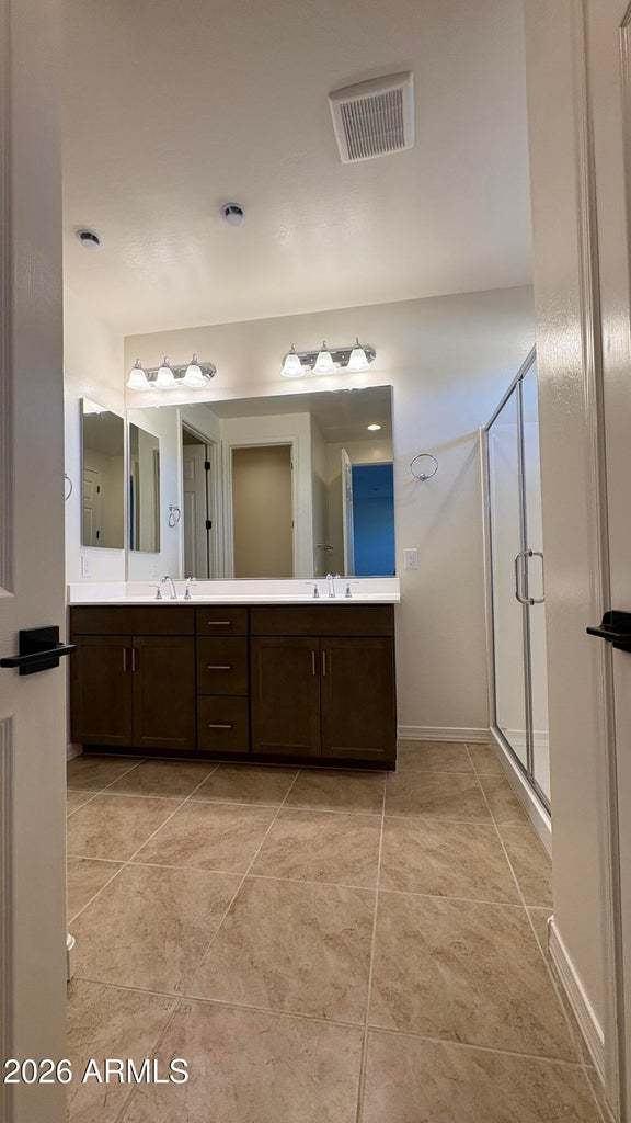 5602 W Mauna Loa Ln property image