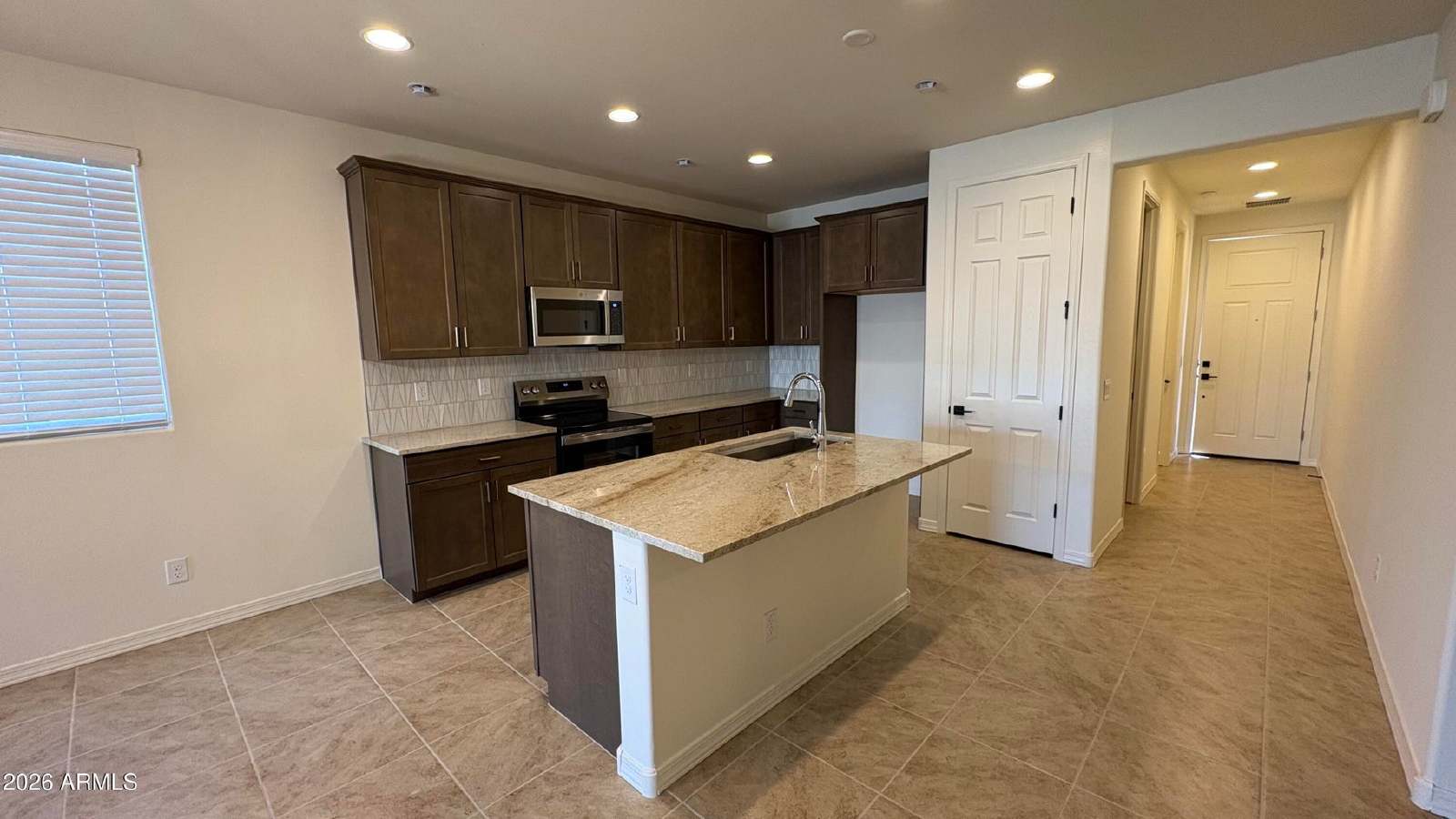 5602 W Mauna Loa Ln property image