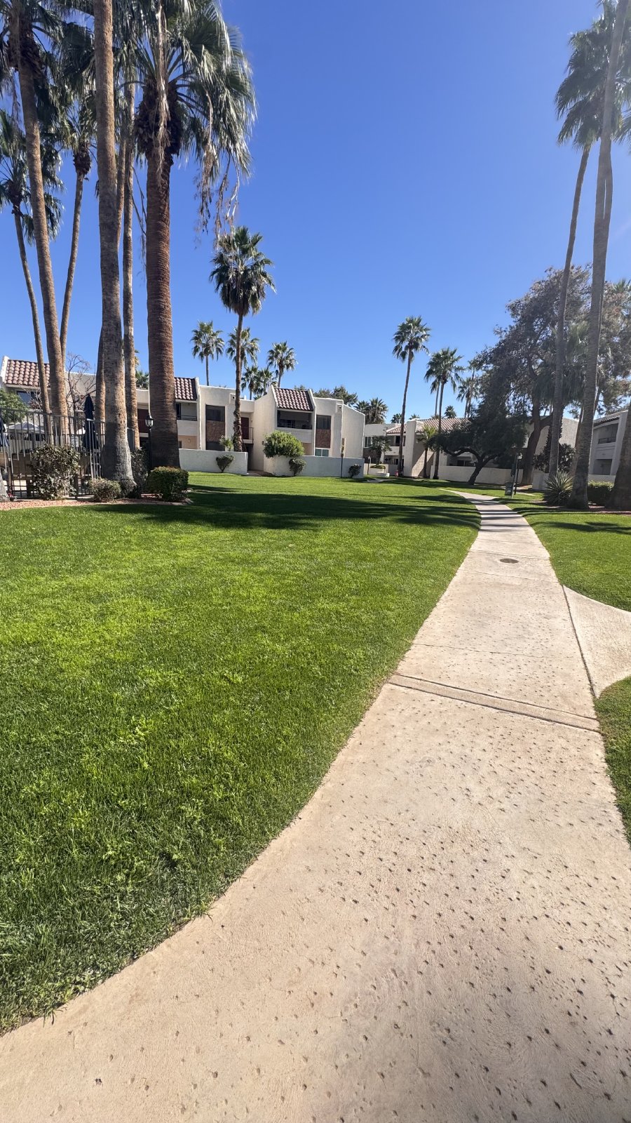 2b/2b Fully Furnished in McCormick Ranch ! property image