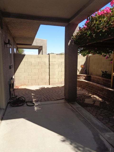 Gated 2b/2.5 b with car garage townhome in Tempe! property image