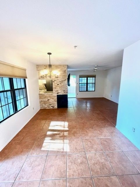 2 bedrooms, 2 bathrooms in Villa Antigua Scottsdale property image