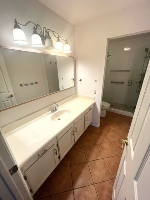 2 bedrooms, 2 bathrooms in Villa Antigua Scottsdale property image