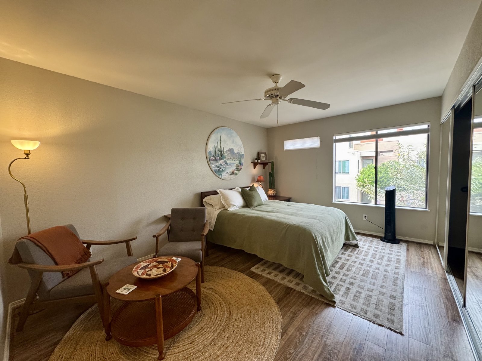 Fully Furnished 2b/2b Apartment close to Old Town Scottsdale! property image