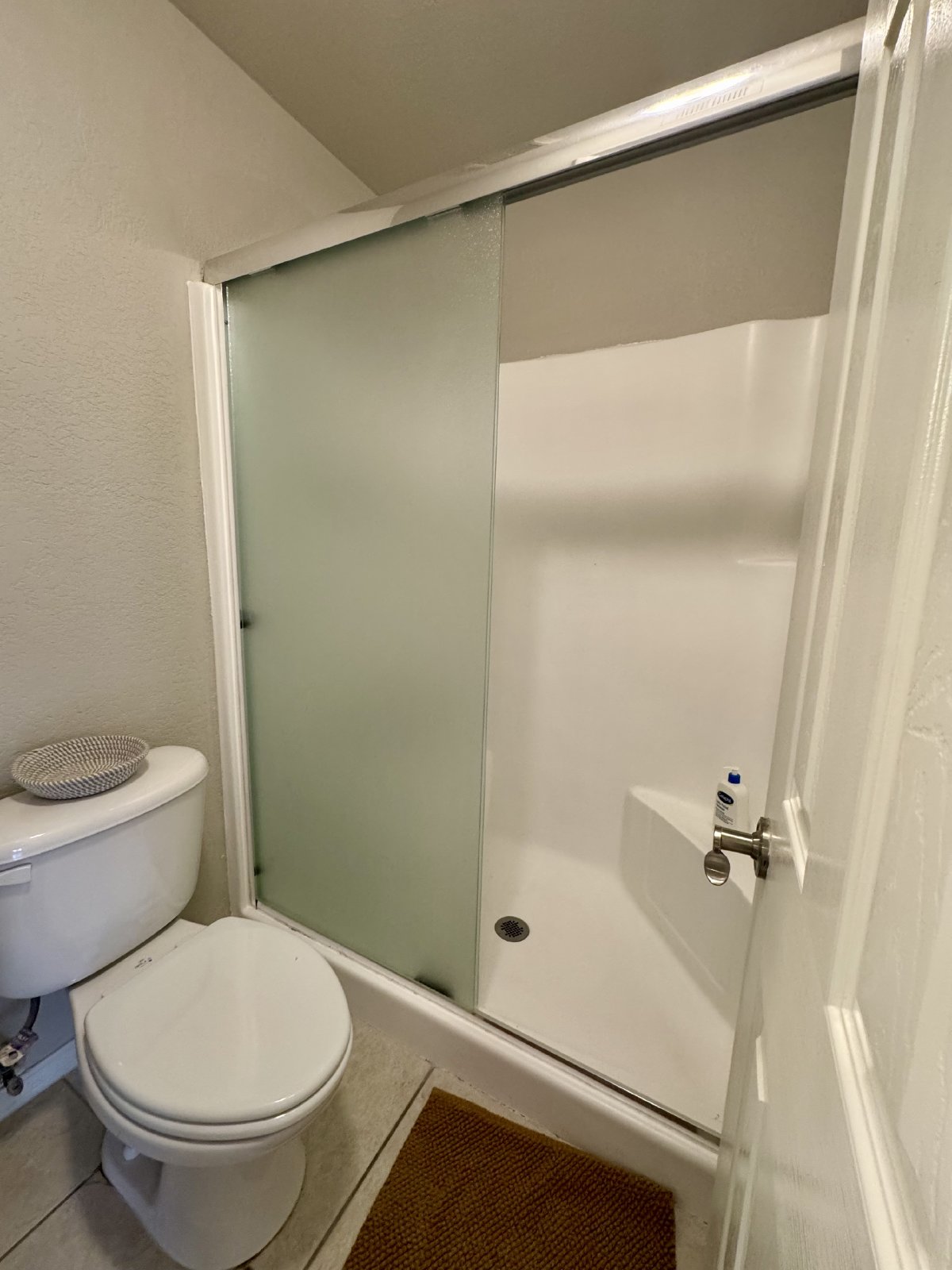 Fully Furnished 2b/2b Apartment close to Old Town Scottsdale! property image