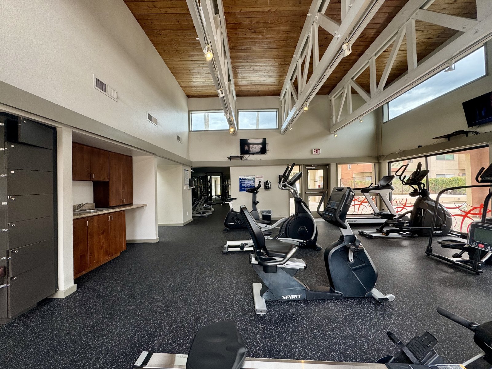 Fully Furnished 2b/2b Apartment close to Old Town Scottsdale! property image