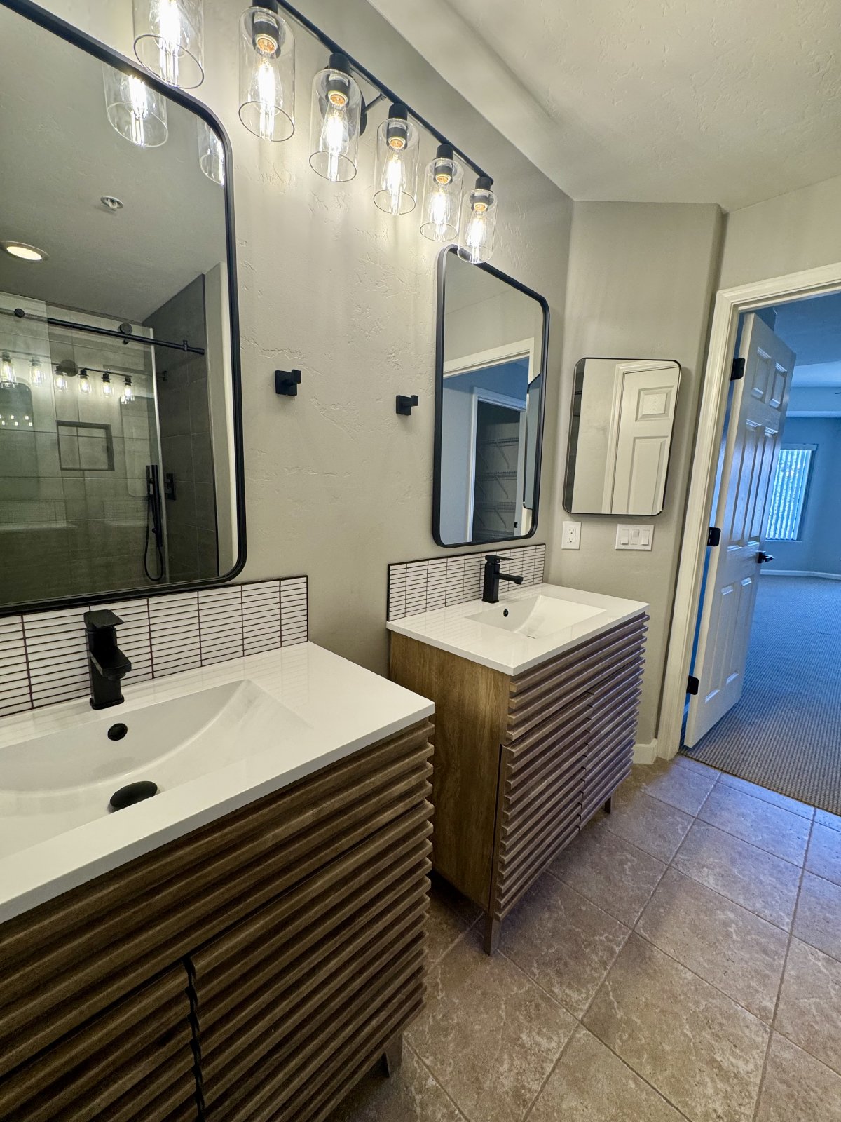 3 bedrooms/2 bathrooms in desire gated community Bella Vista! property image