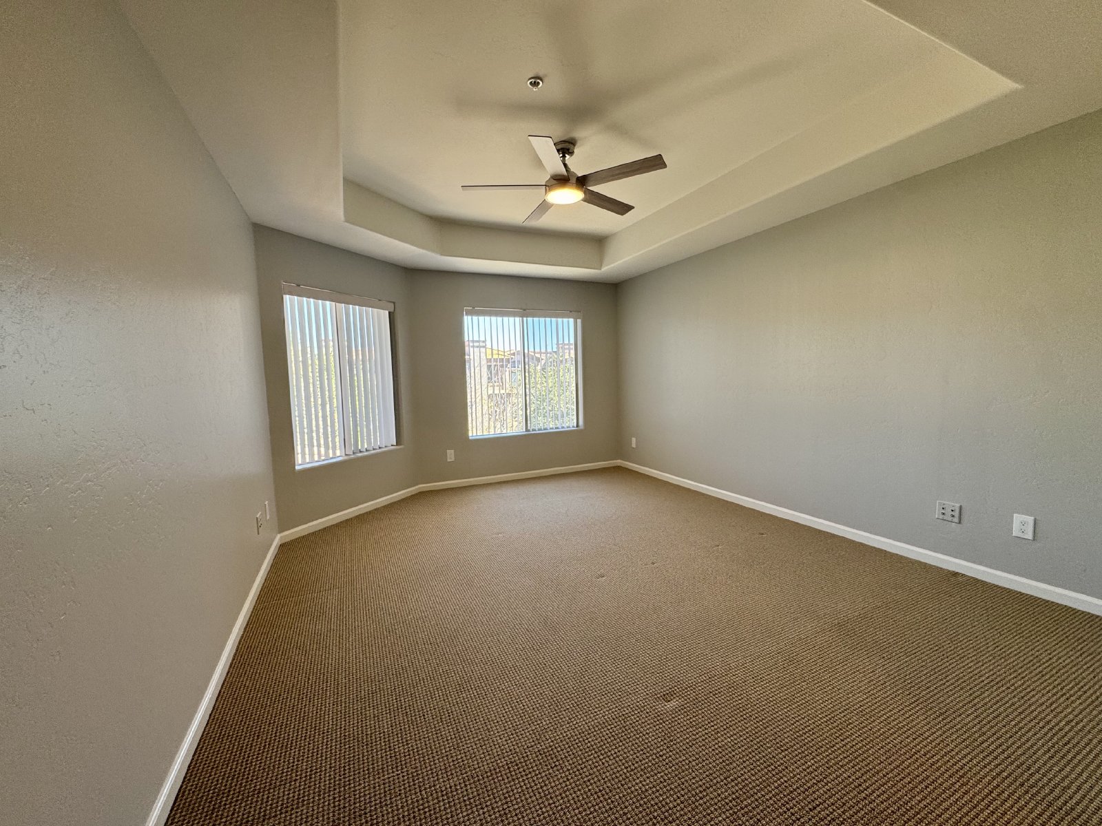 3 bedrooms/2 bathrooms in desire gated community Bella Vista! property image