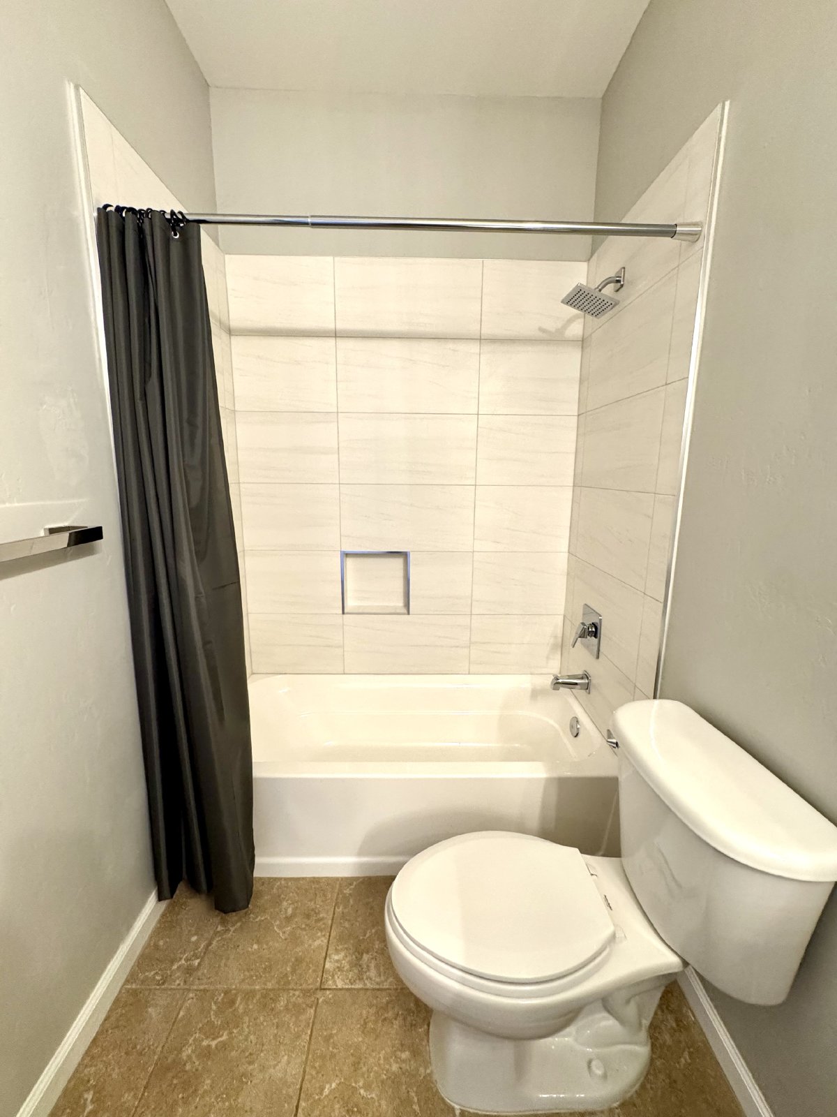 3 bedrooms/2 bathrooms in desire gated community Bella Vista! property image