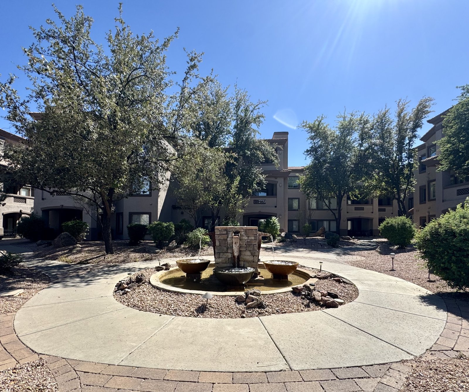 3 bedrooms/2 bathrooms in desire gated community Bella Vista! property image