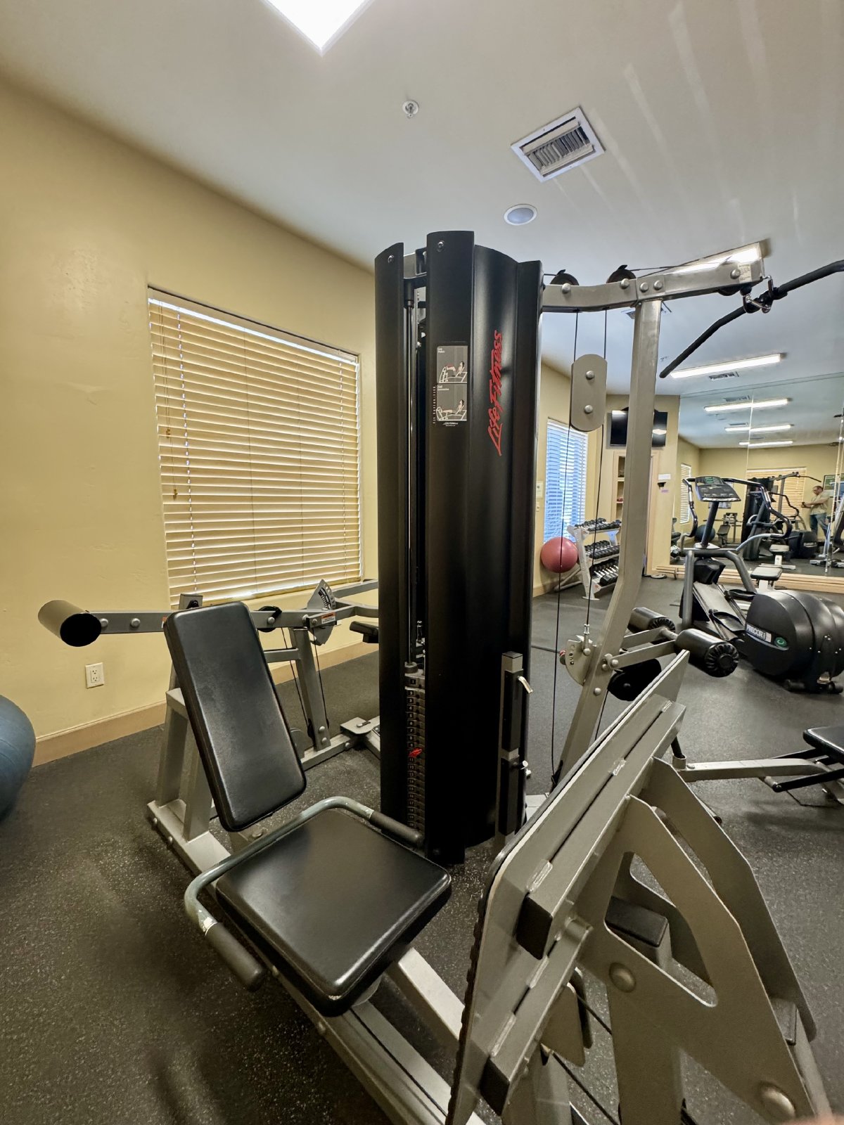 3 bedrooms/2 bathrooms in desire gated community Bella Vista! property image