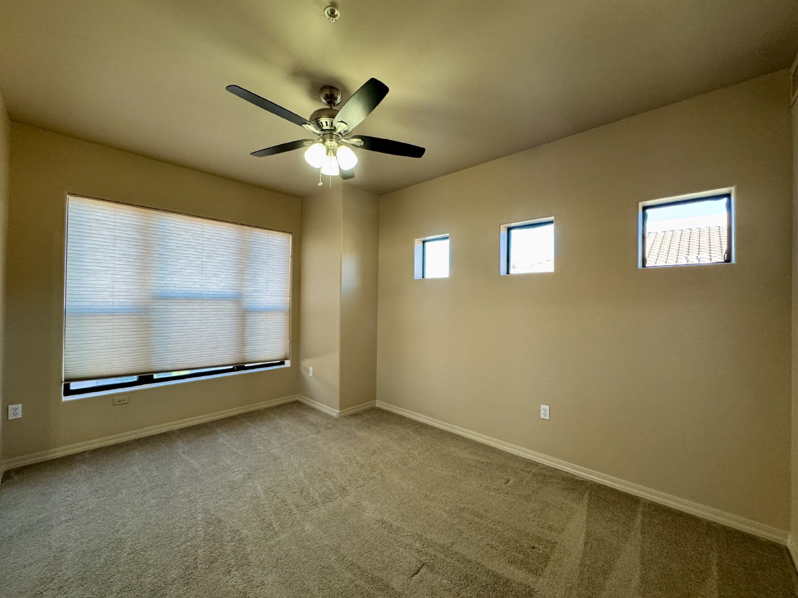 2 Bedroom condo in Desert Ridge! property image