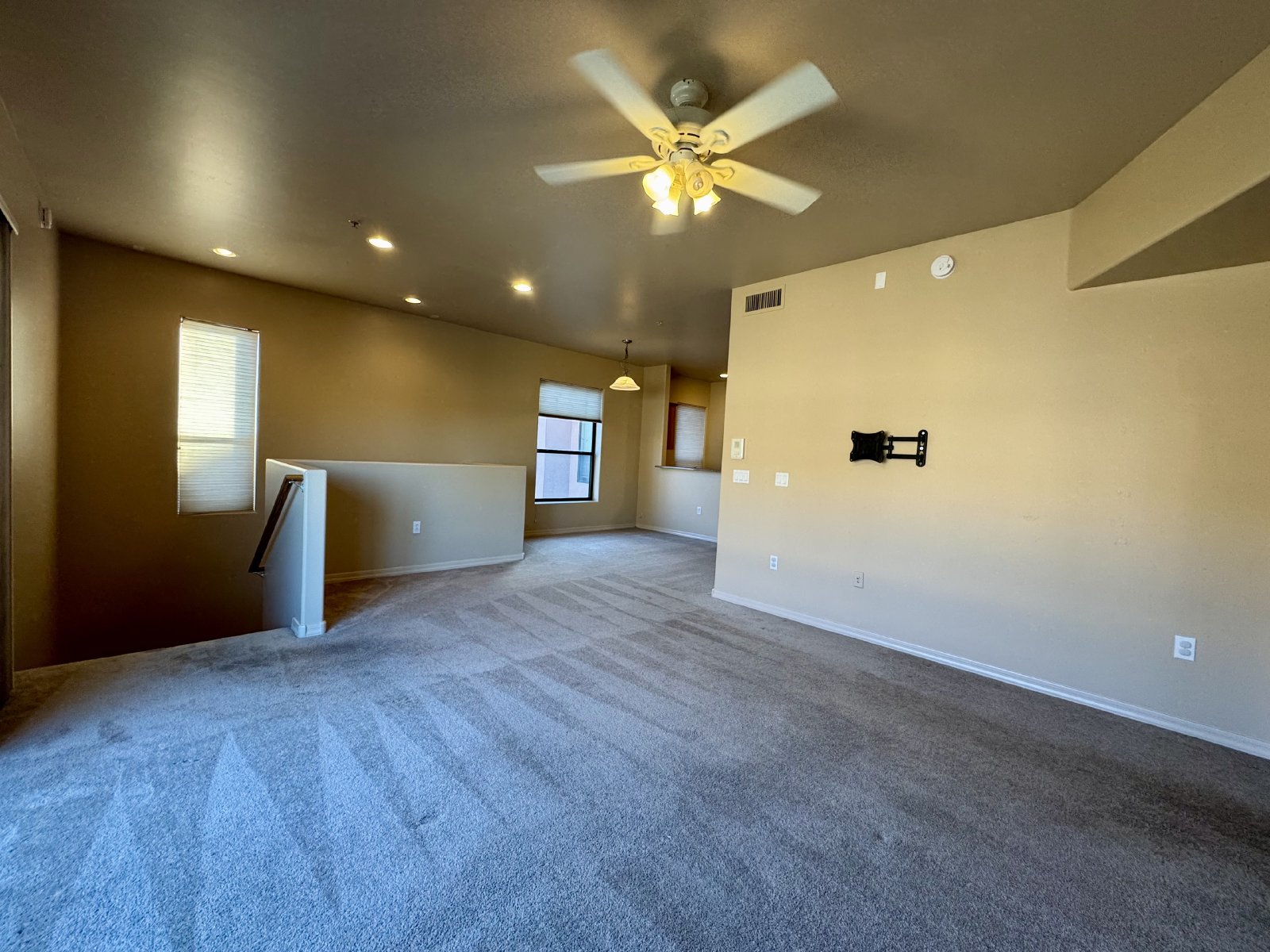 2 Bedroom condo in Desert Ridge! property image