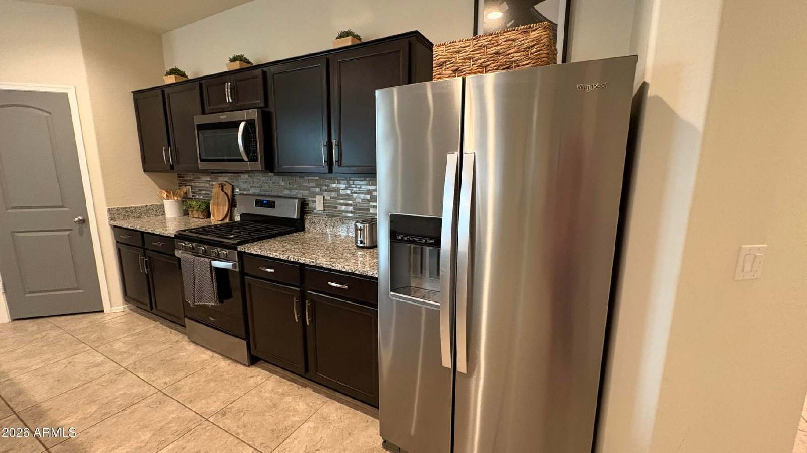 30998 W Earll Dr property image