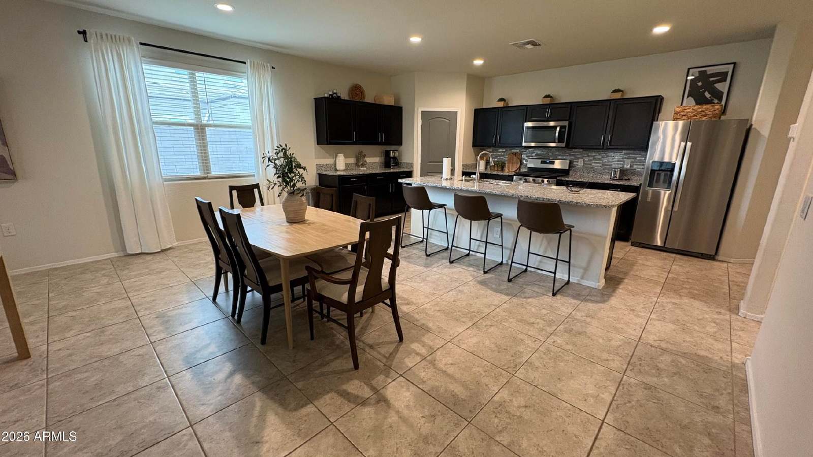 30998 W Earll Dr property image