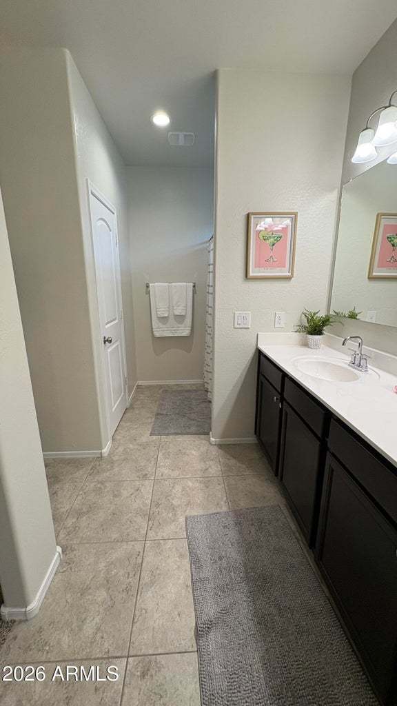 30998 W Earll Dr property image