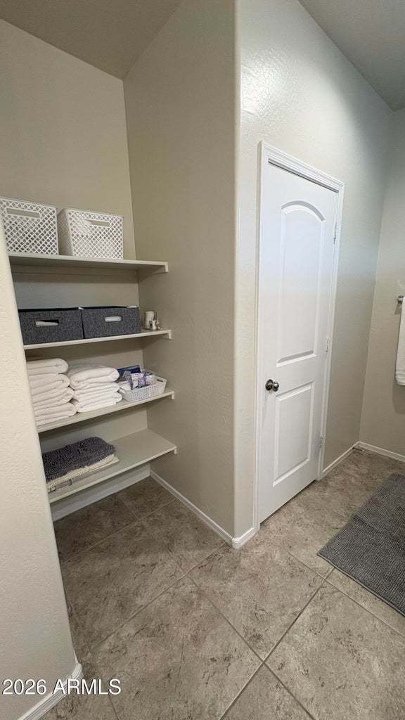 30998 W Earll Dr property image