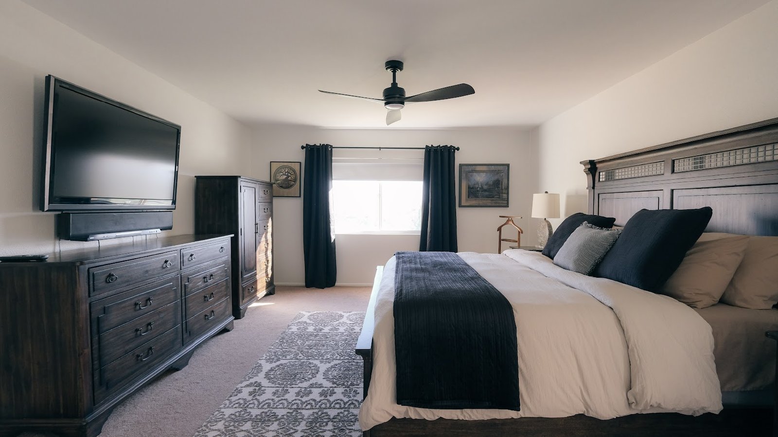 2,130 sq ft 3 Bedroom Condo in North Scottsdale property image