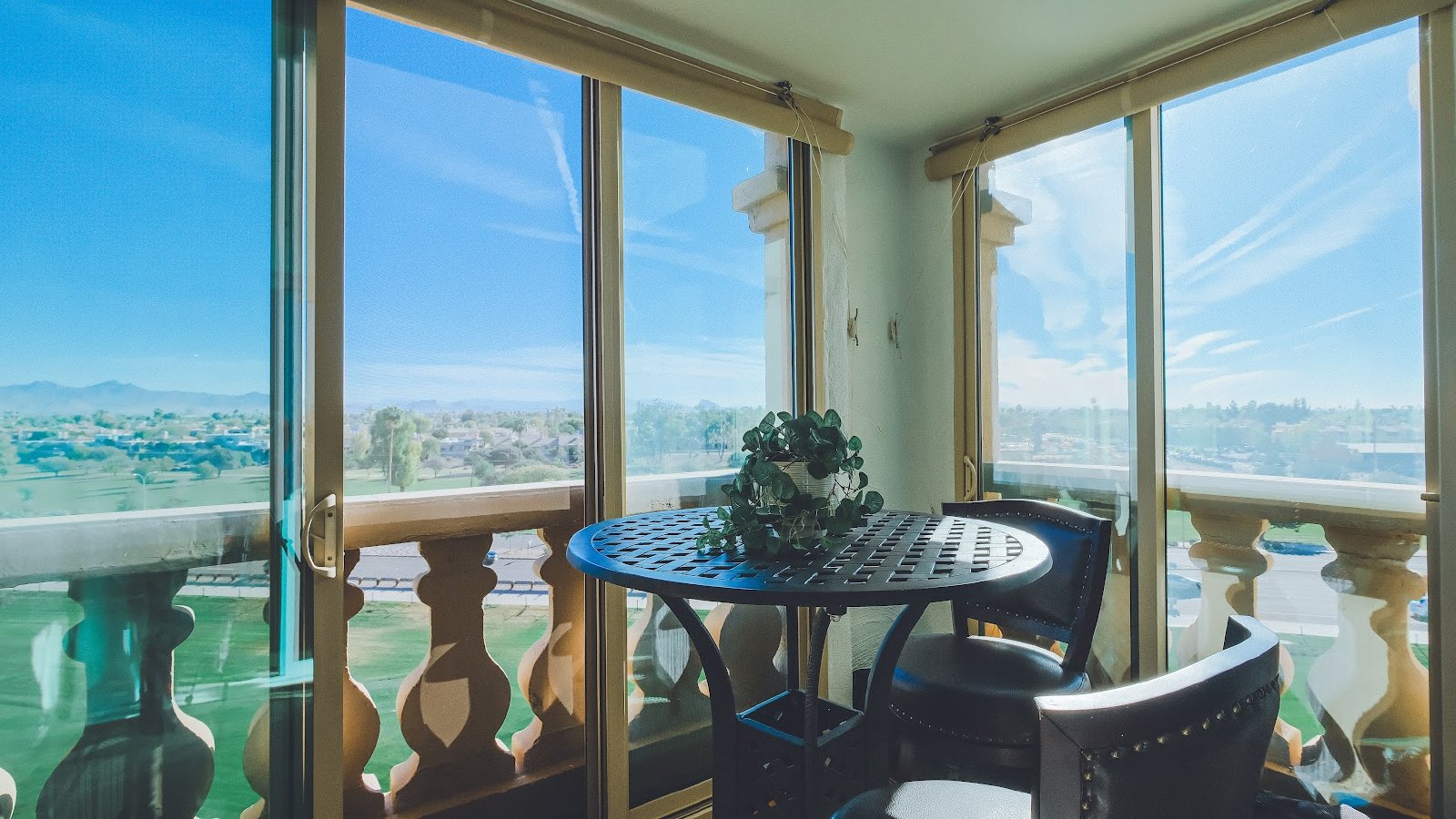 2,130 sq ft 3 Bedroom Condo in North Scottsdale property image