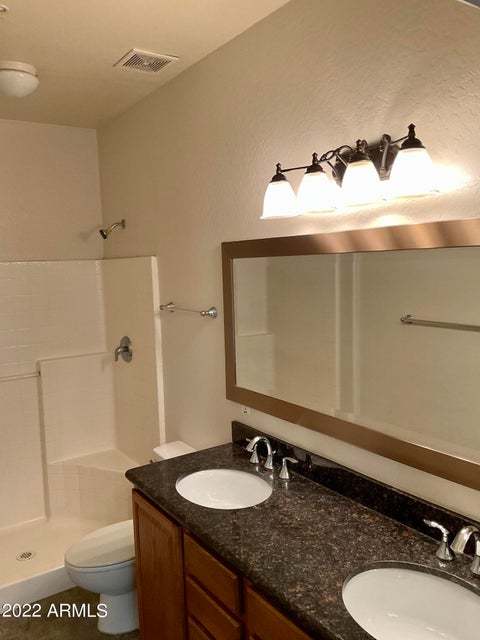 2b/2b condo in VILLA RIALTO CONDOMINIUM property image