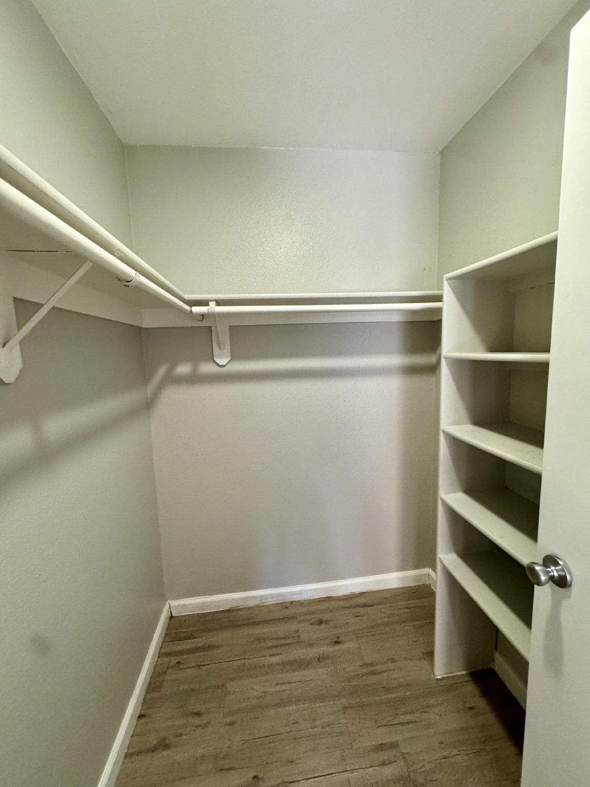 1b/1b in BILTMORE PROMENADE CONDOMINIUM property image