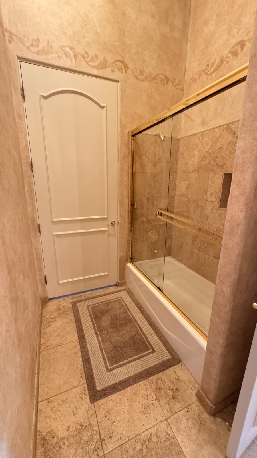 5/5 in Sabino Estates Gated Community property image