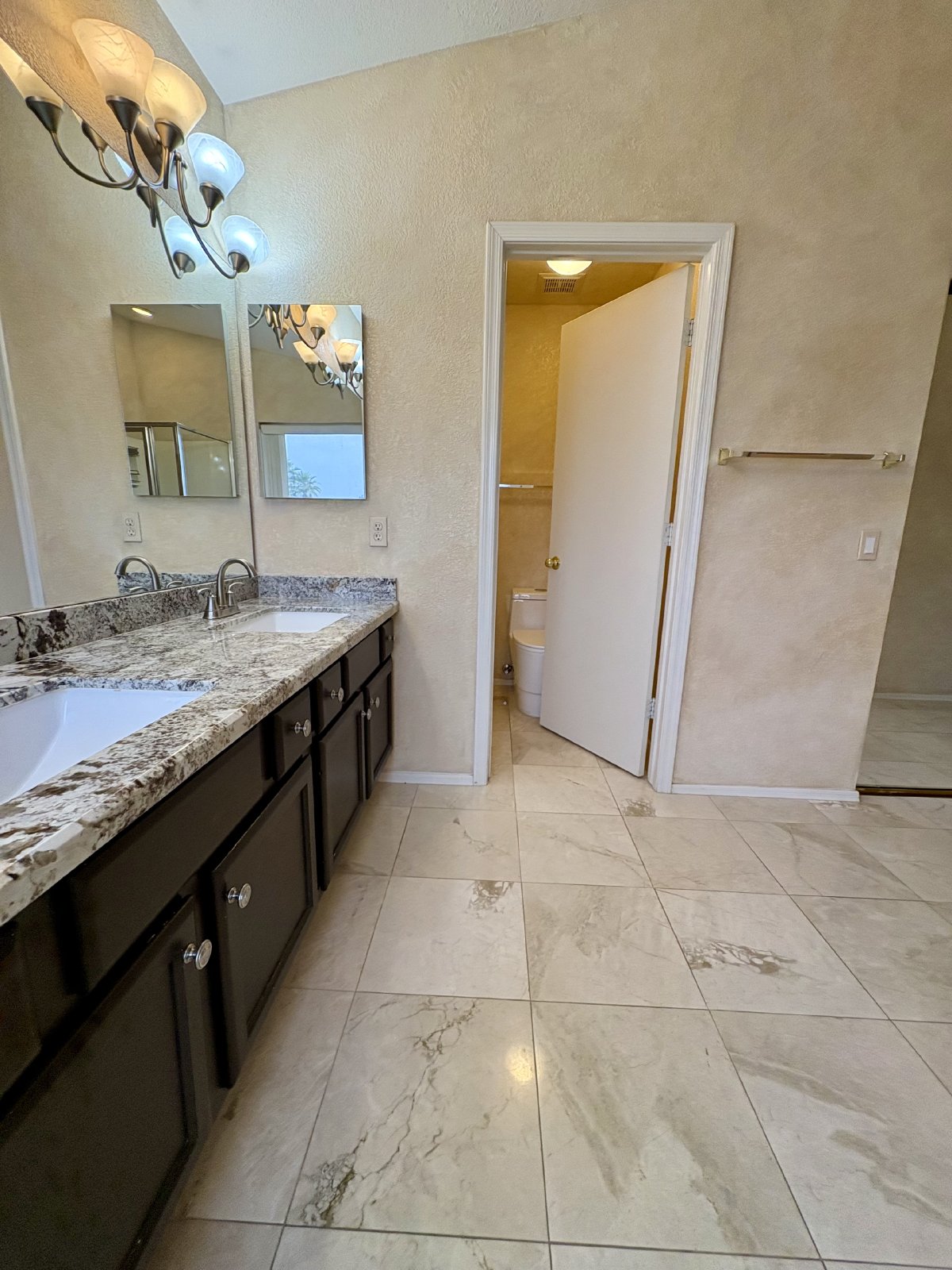 6788 W Aurora Dr property image