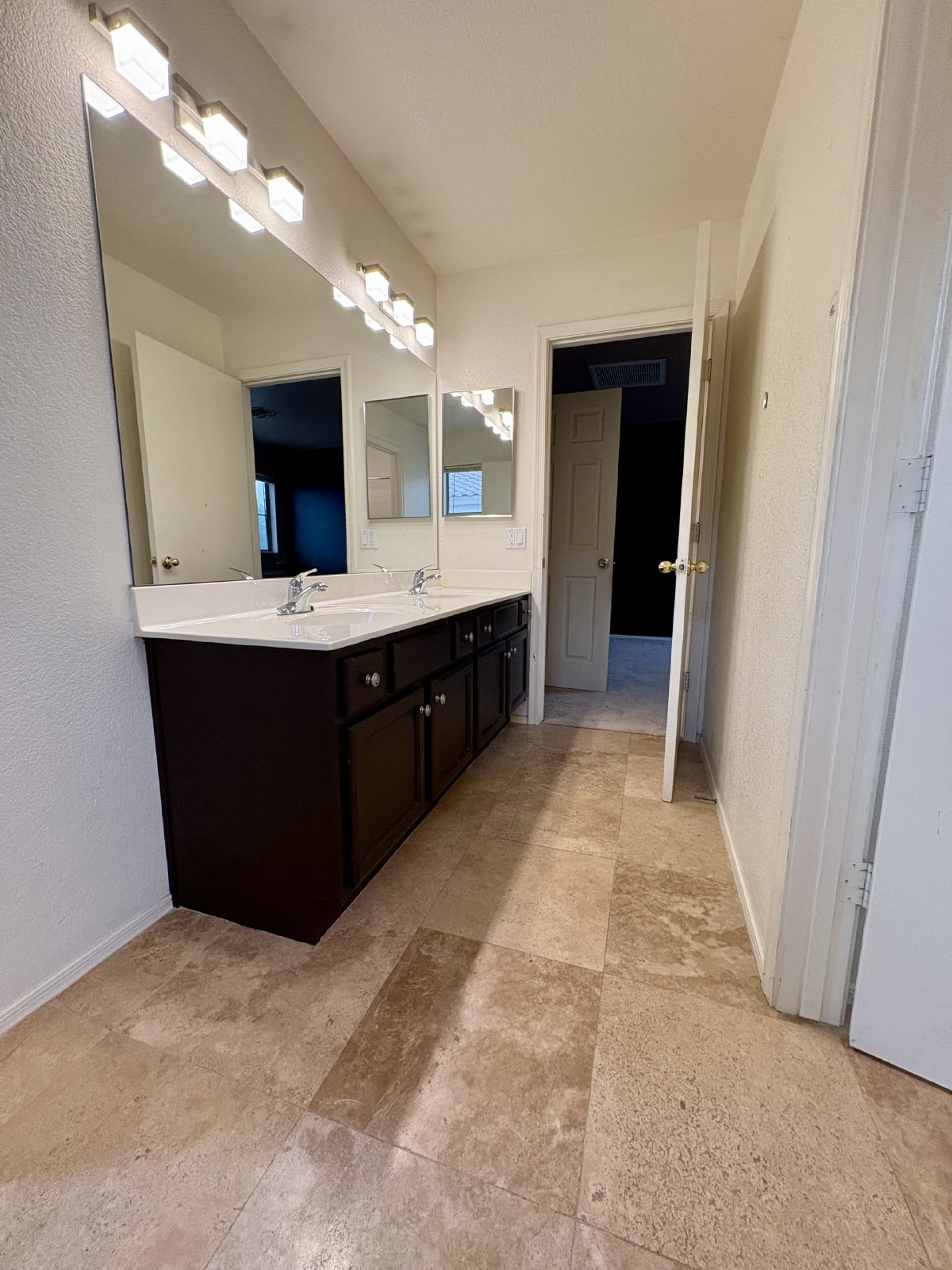 6788 W Aurora Dr property image