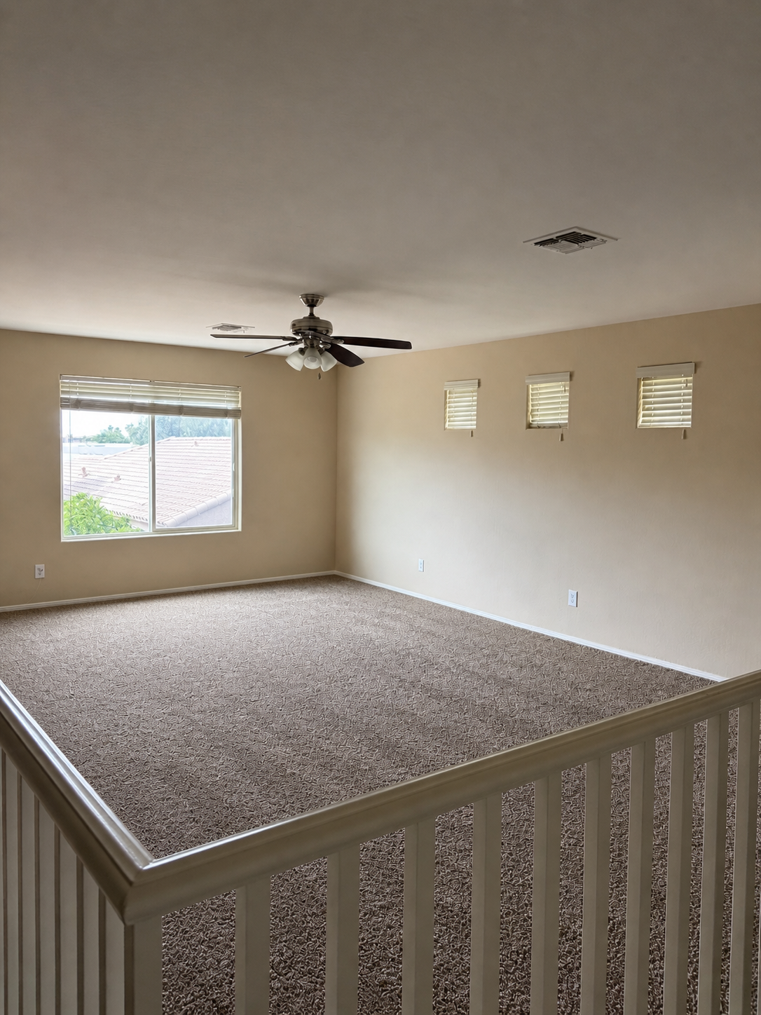 4723 W Gelding DR, Glendale, AZ 85306 property image