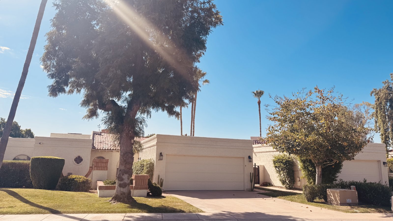3b/2b with private pool in McCormick Ranch property image