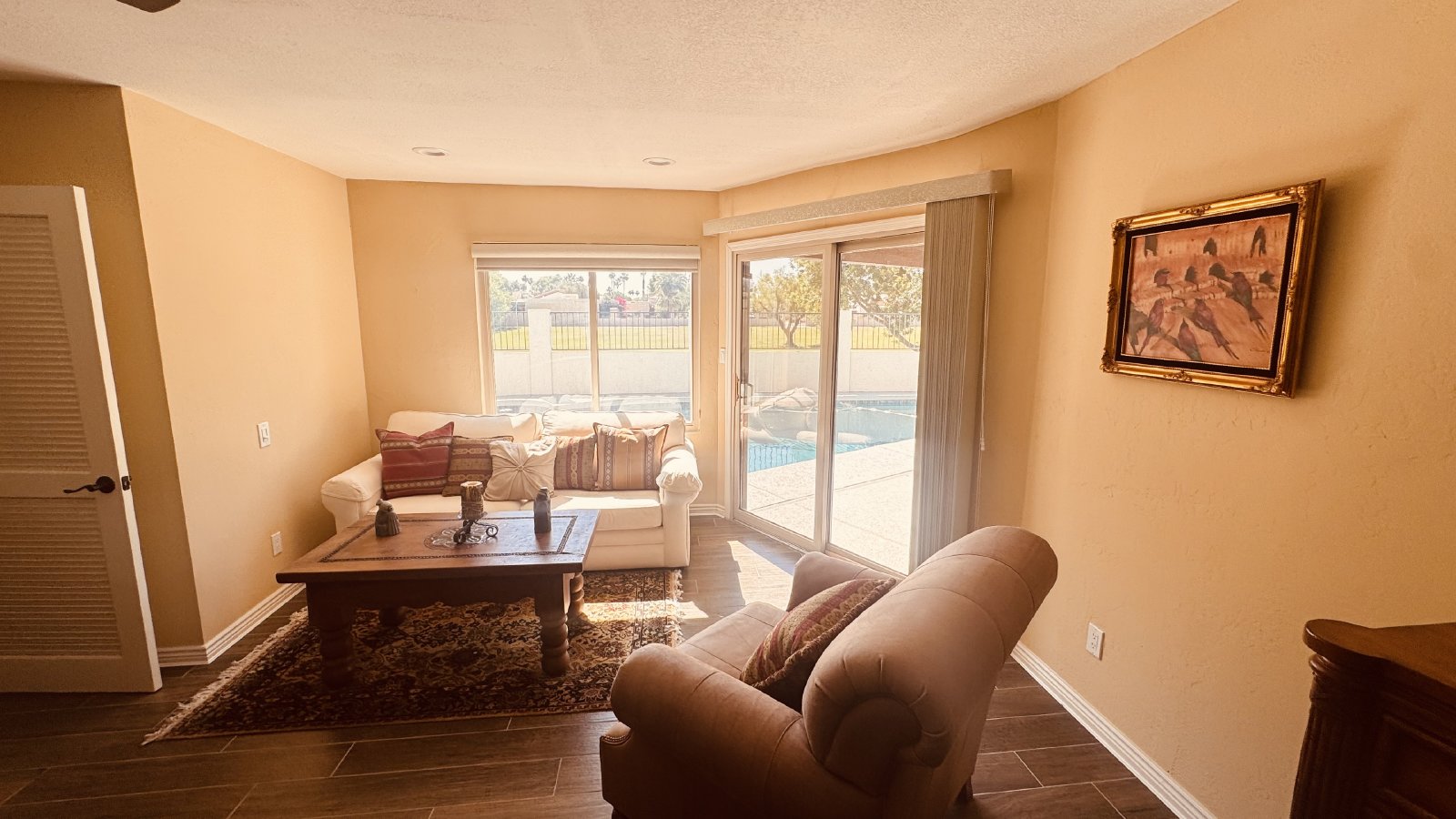 3b/2b with private pool in McCormick Ranch property image