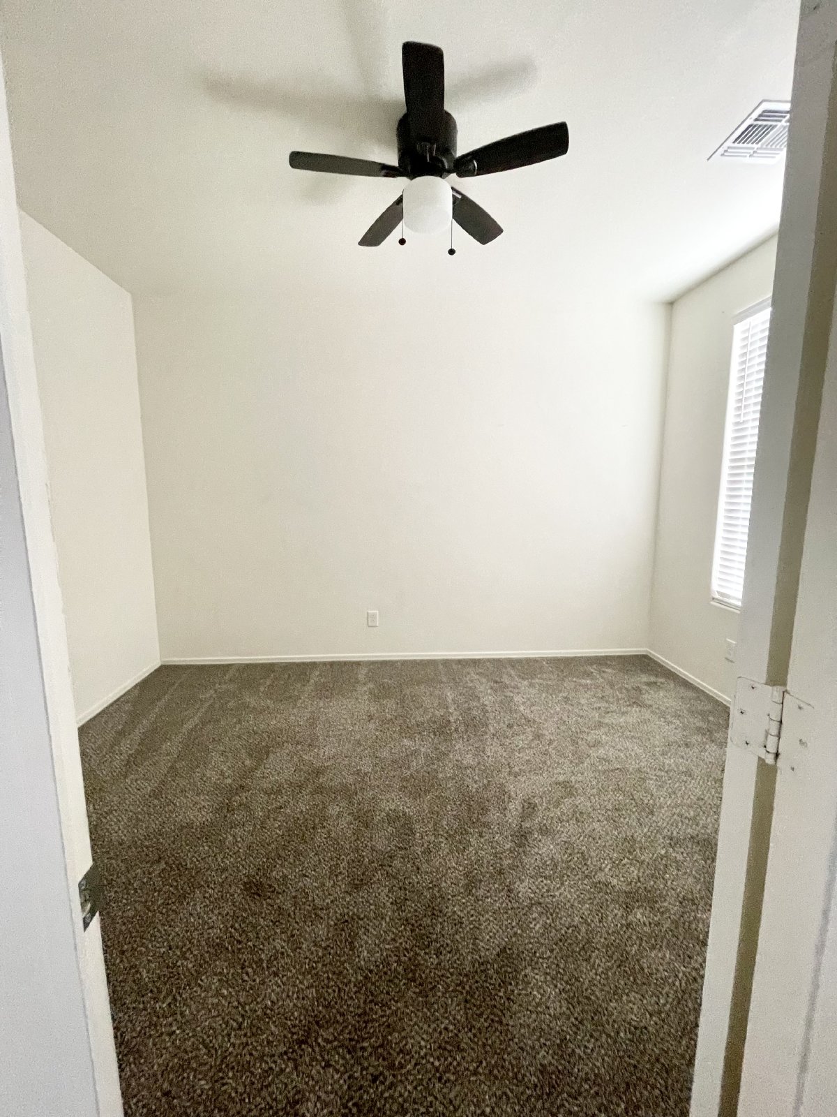 18582 W CARLOTA LN property image