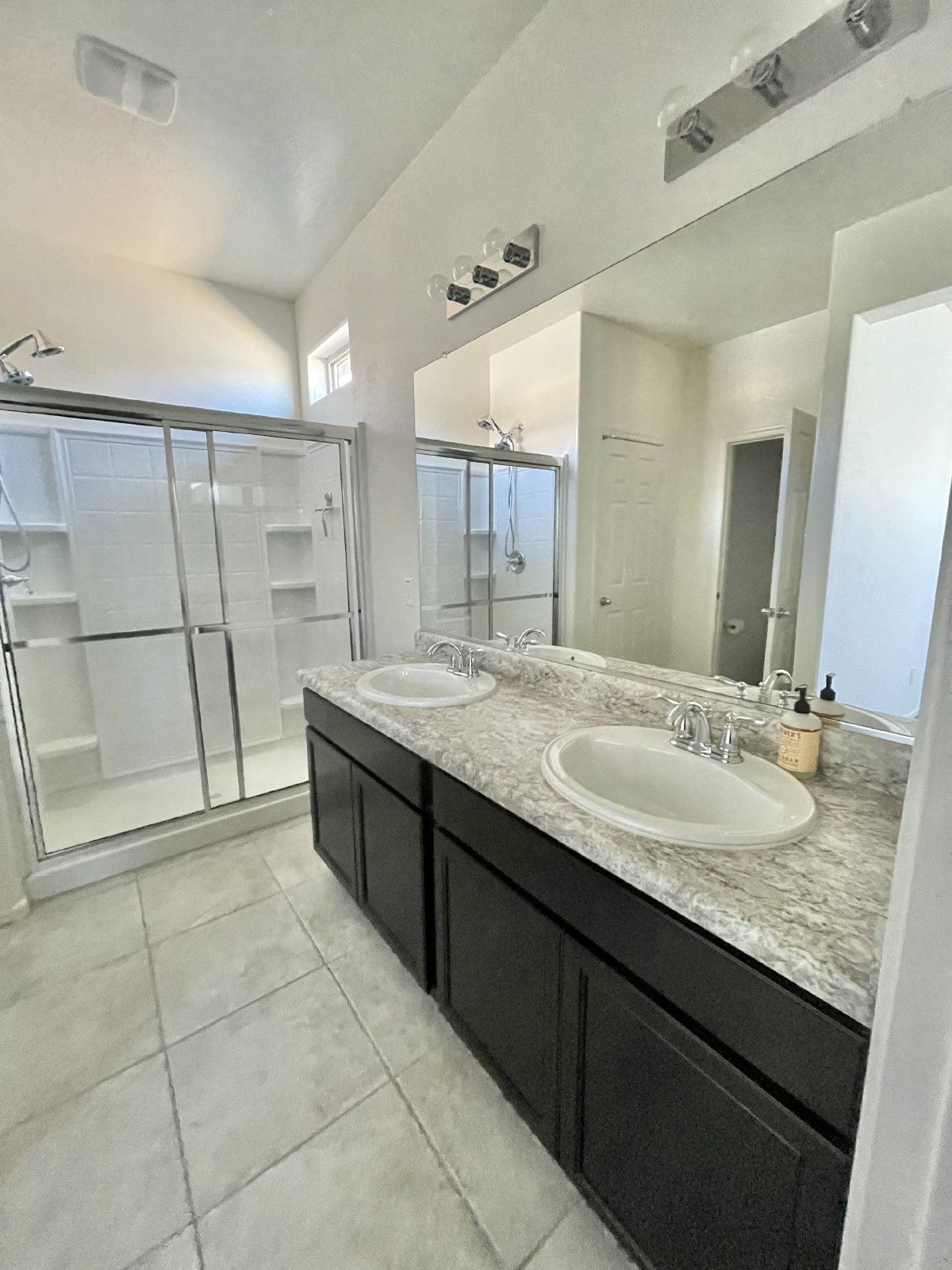 18582 W CARLOTA LN property image