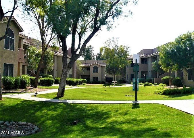 9451 Becker ln, 2035 property image