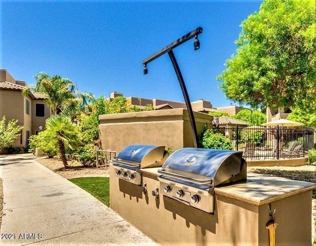 9451 Becker ln, 2035 property image