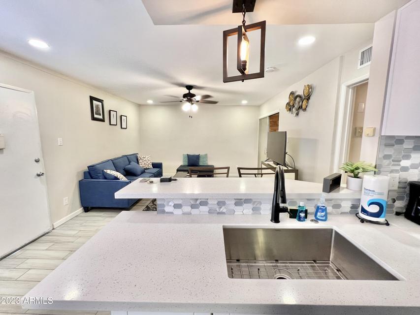 Fully Furnished 1b/1b apartment in Old Town Scottsdale property image