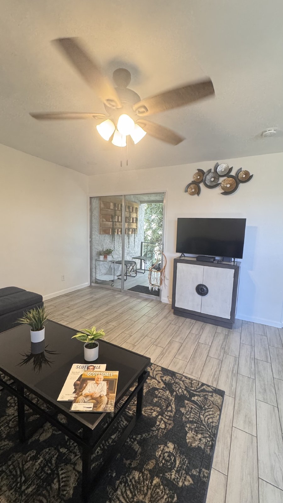 Fully Furnished 1b/1b apartment in Old Town Scottsdale property image