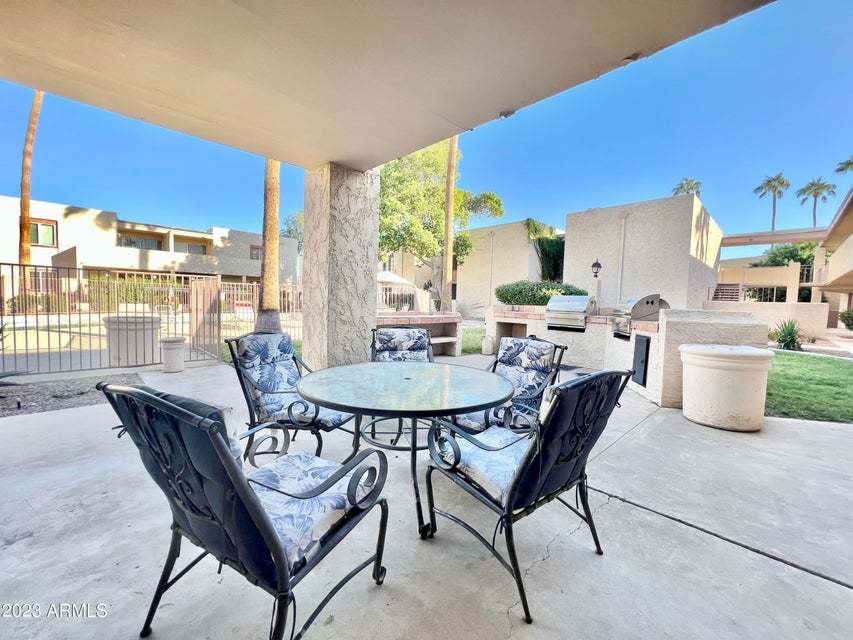 Fully Furnished 1b/1b apartment in Old Town Scottsdale property image