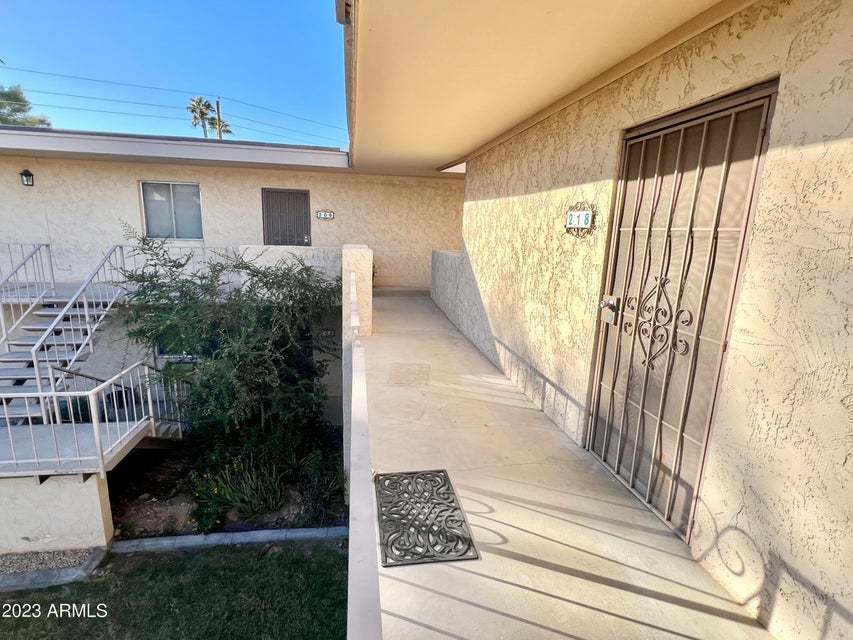 Fully Furnished 1b/1b apartment in Old Town Scottsdale property image