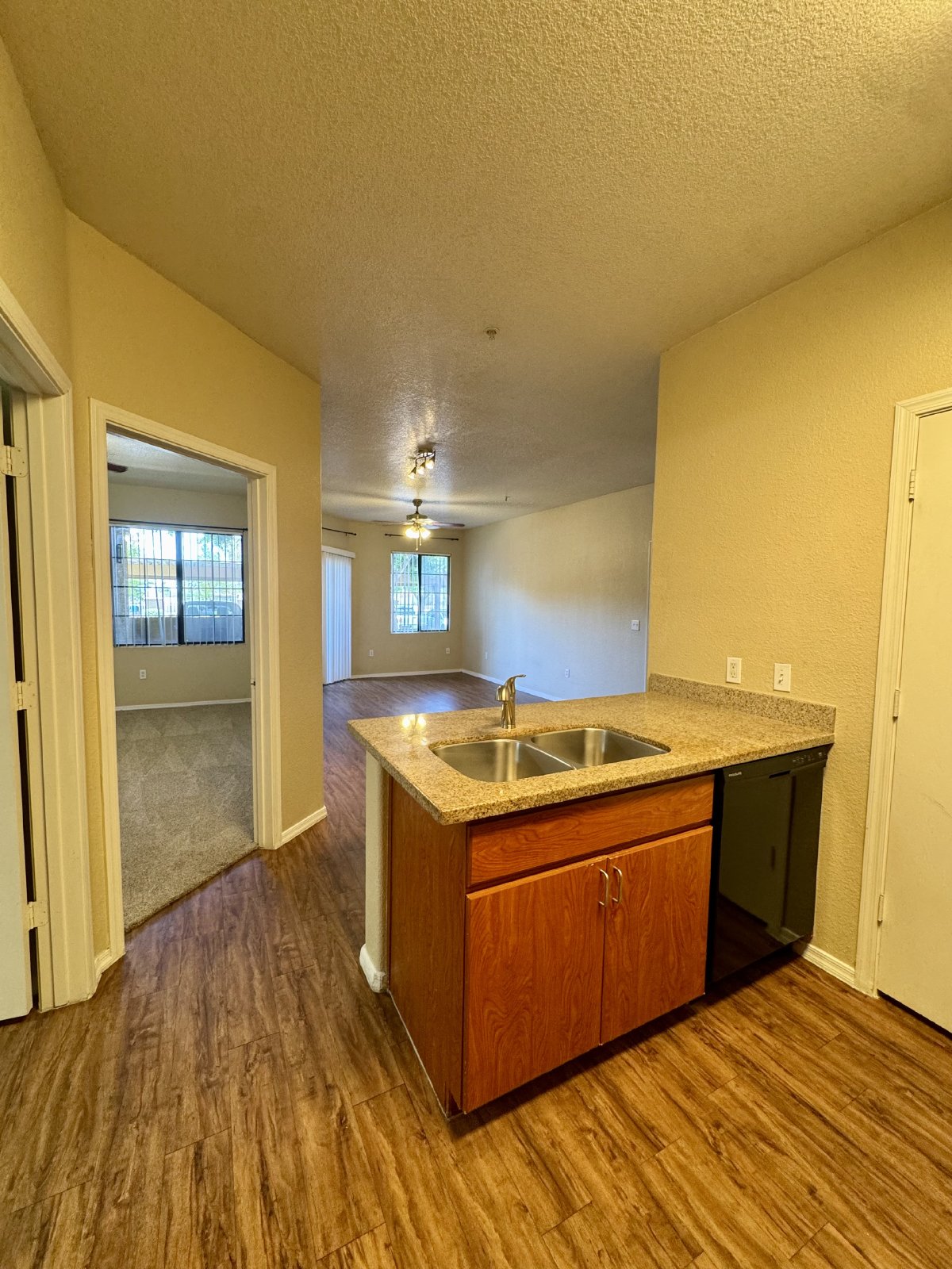 1 Bedroom with Resort Style Living! property image