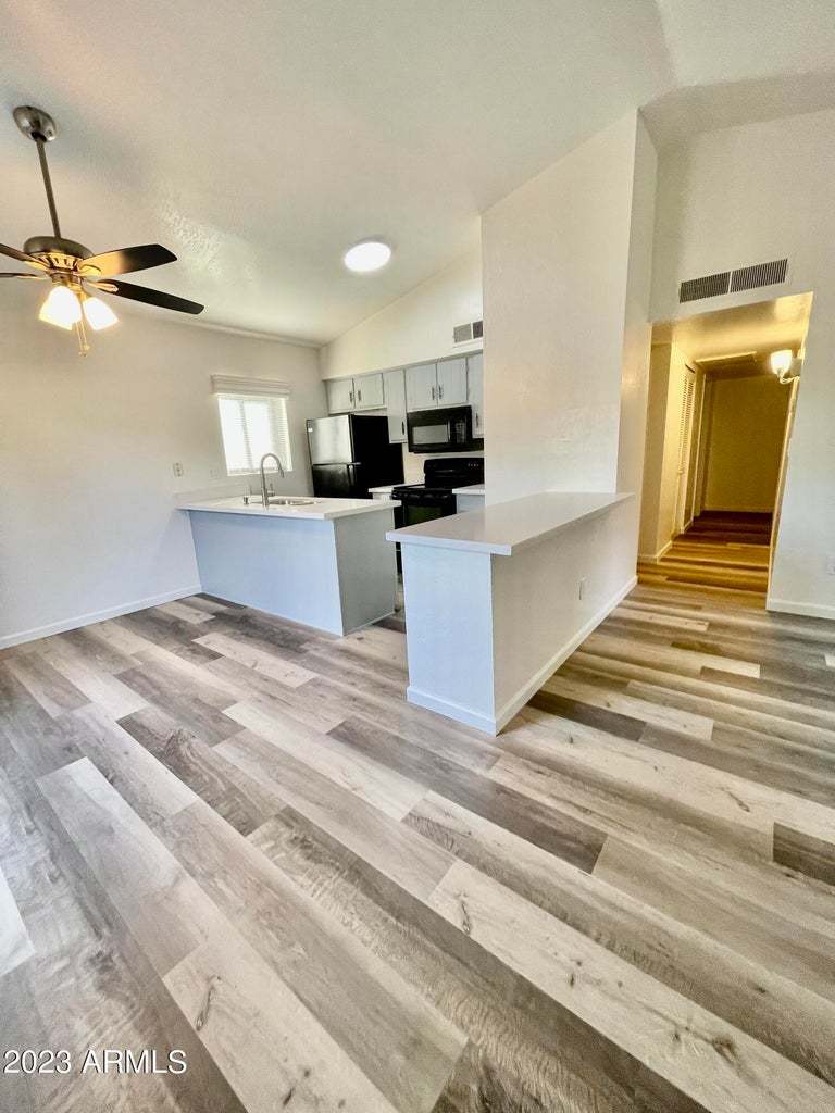 3B/2B Tempe condo! property image