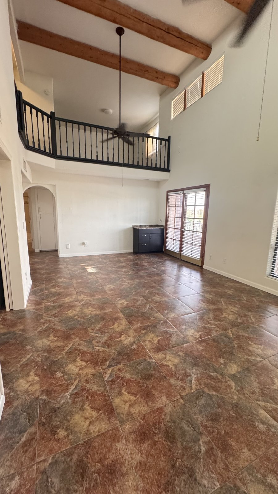 2b + 2.5 b + Huge Loft in Fountain Hills property image
