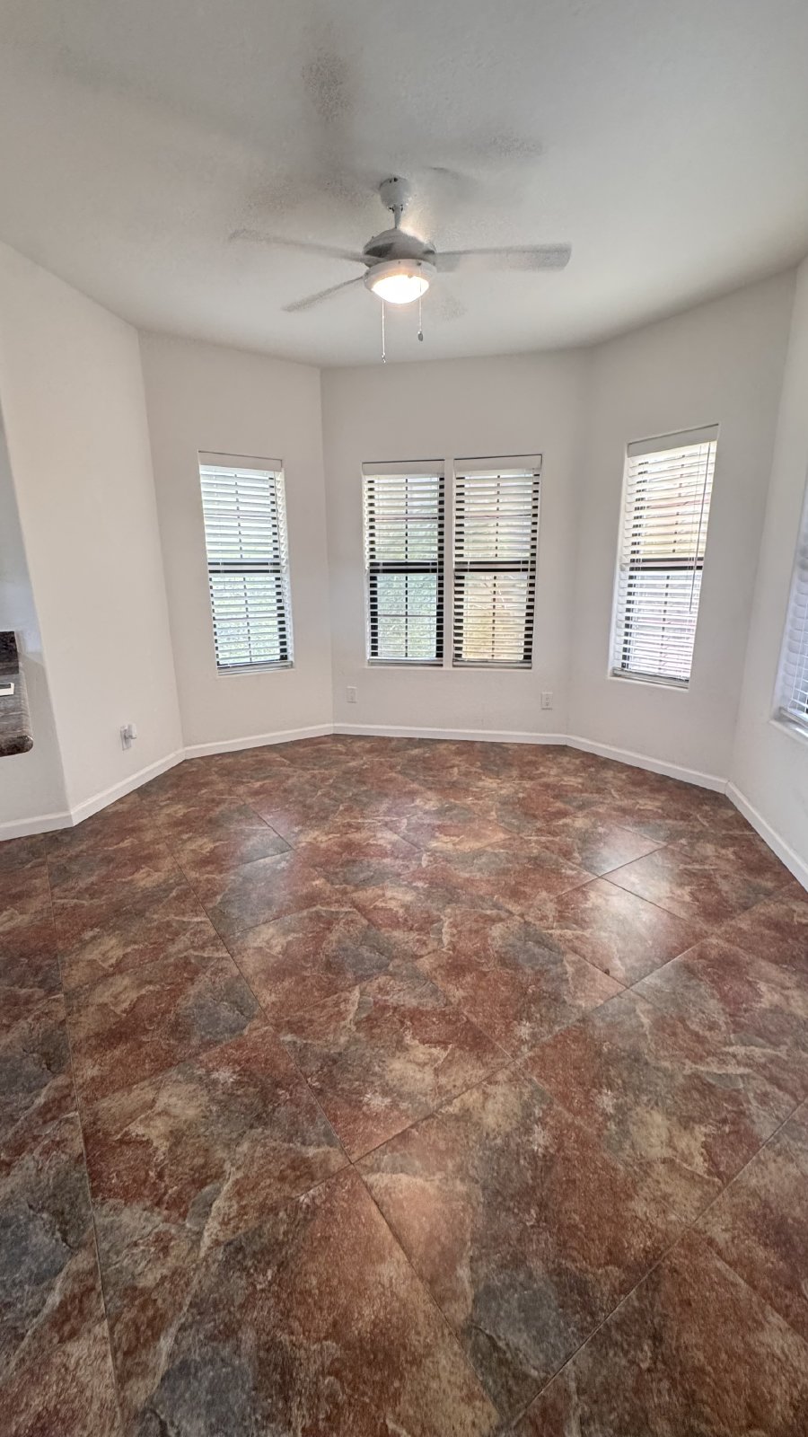 2b + 2.5 b + Huge Loft in Fountain Hills property image