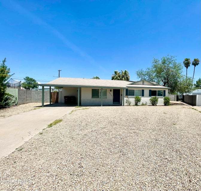 4 bedrooms with huge backyard! property image