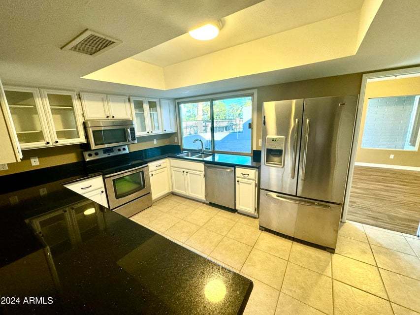 Camelback Mountain Views | Beautifully Updated Cul-de-Sac Home property image